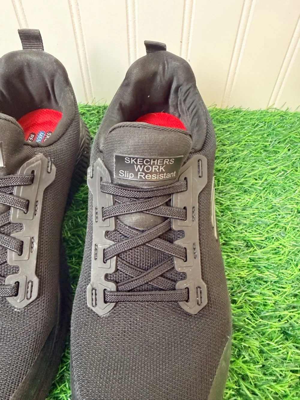 Skechers lightweight athletic